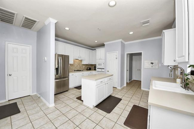 2613 Broussard Ct, House other with 4 bedrooms, 4 bathrooms and 2 parking in Seabrook TX | Image 20