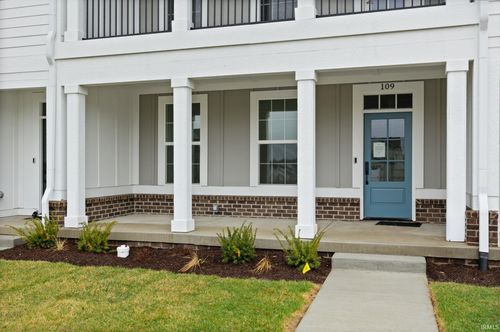 109 Parkerwood Ln, West Lafayette, IN, 47906-4543 | Card Image