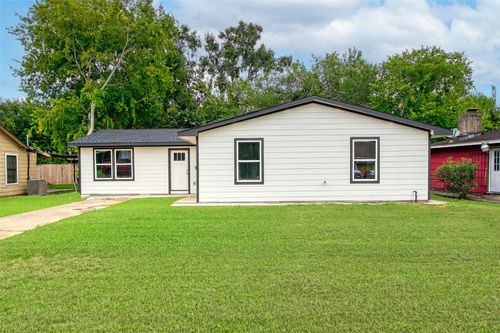 5727 Thrush Dr, Houston, TX, 77033-2225 | Card Image