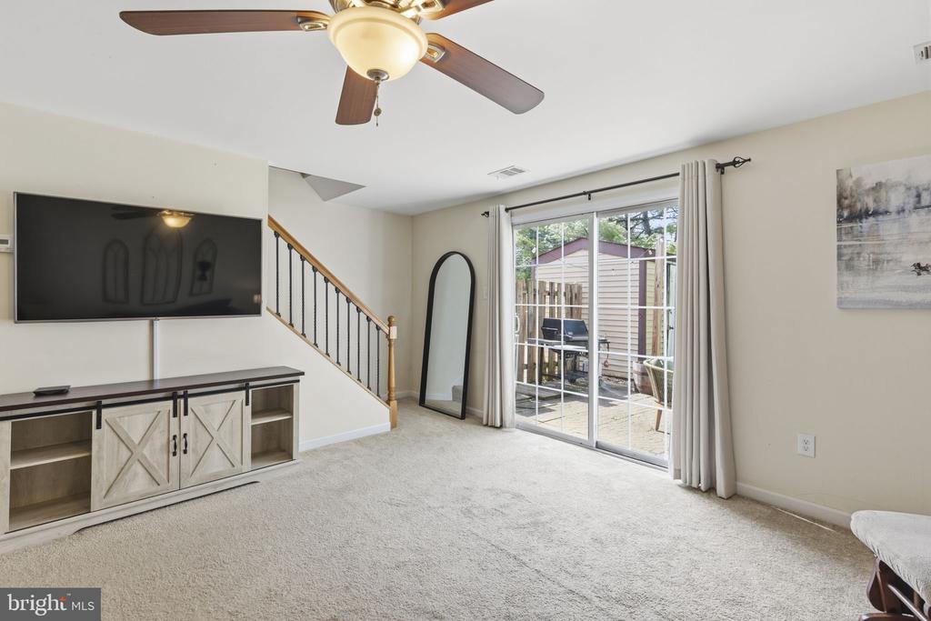 Residential in WALKERSVILLE 5