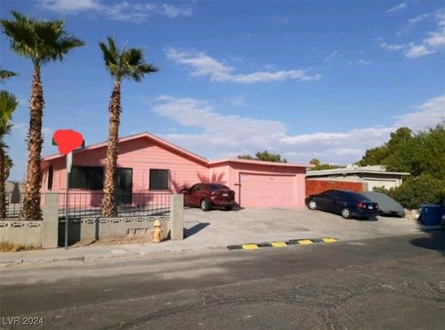 5212 Rou Circle, Las Vegas, NV, 89122 | Card Image