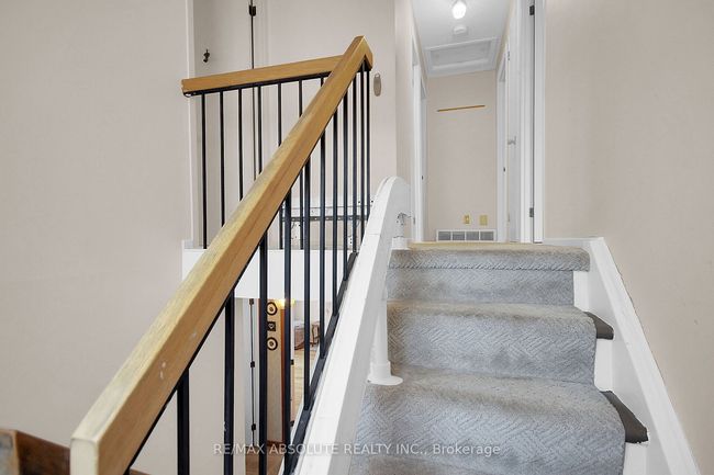 13 Melville Dr, House other with 4 bedrooms, 3 bathrooms and 4 parking in Nepean ON | Image 25