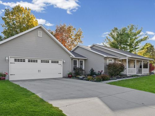 13 Prairie Acres, Monticello, IL, 61856-8016 | Card Image