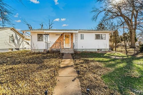1810 Jones Ave, Pueblo, CO, 81004-3234 | Card Image