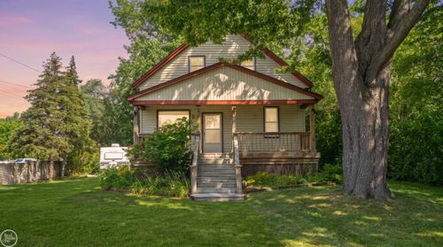 24125 Shook Road, Clinton Charter Township, MI, 48035 | Card Image