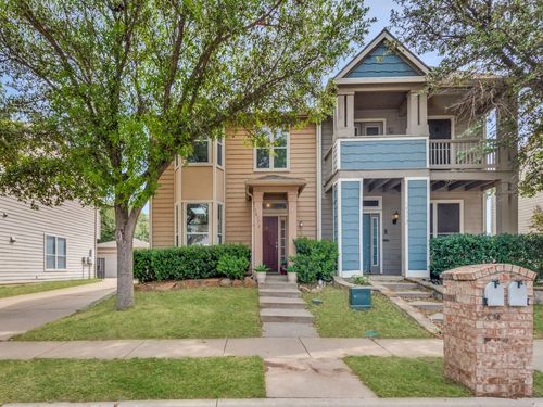10716 Astor Dr, Fort Worth, TX, 76244-8555 | Card Image
