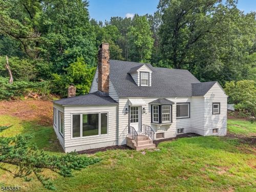 28 Dogwood Ln, Washington, NJ, 07882-4134 | Card Image