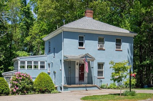639 Washington St, East Walpole, MA, 02032-1338 | Card Image
