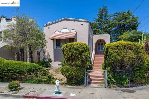 3151 Rawson St, Oakland, CA, 94619-3379 | Card Image