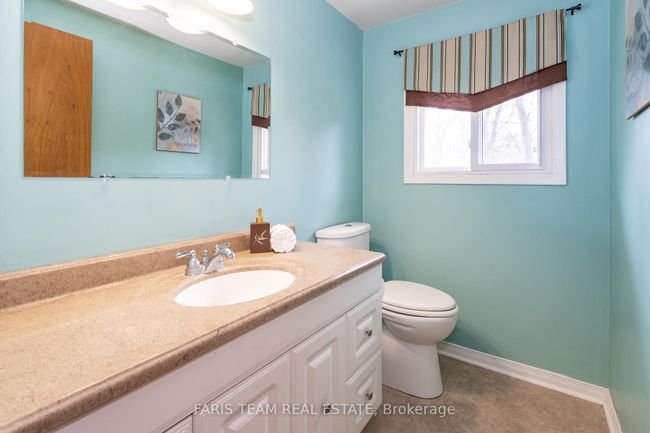 15 Lawrence Ave, House other with 4 bedrooms, 3 bathrooms and 5 parking in Minesing ON | Image 18