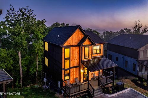 1341 Reedmont Way, Sevierville, TN, 37876 | Card Image