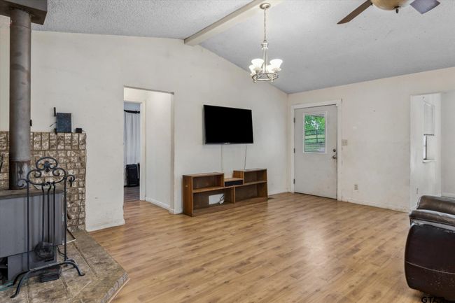 13386 Fm 858, House other with 3 bedrooms, 2 bathrooms and null parking in Ben Wheeler TX | Image 15