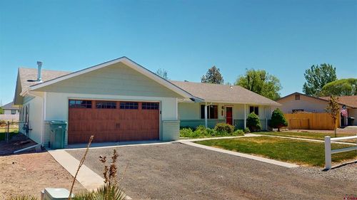 600 Cypress Wood Ln, Delta, CO, 81416-3026 | Card Image