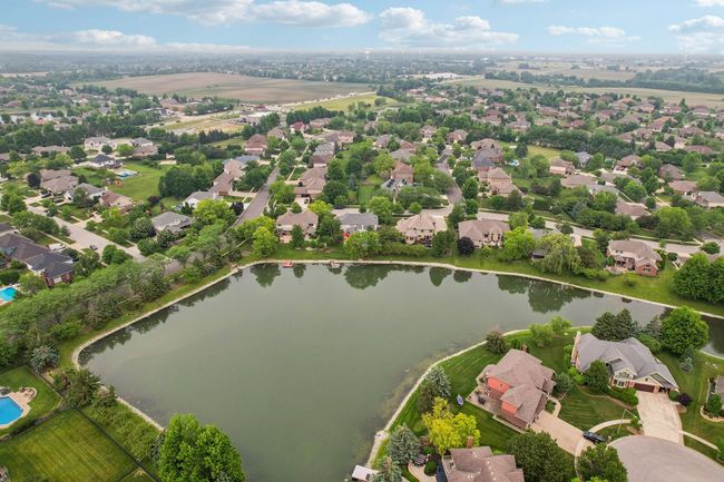 22454 Hinspeter Dr, House other with 4 bedrooms, 4 bathrooms and 3 parking in Frankfort IL | Image 59