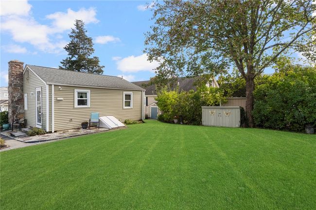 61 Everett Ave, House other with 2 bedrooms, 1 bathrooms and 2 parking in Bristol RI | Image 15