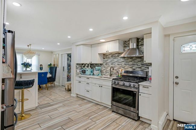 981 Carnegie Ave, House other with 5 bedrooms, 2 bathrooms and null parking in Plainfield NJ | Image 10