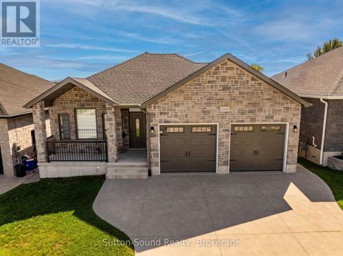 2545 9th Ave E, Owen Sound, ON, N4K3H4 | Card Image