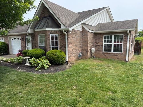 1311 Crofton Park Ct, Columbia, TN, 38401-4643 | Card Image