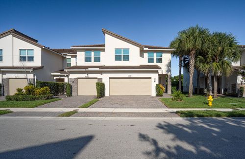 4350 Veleiros Ave, Deerfield Beach, FL, 33064-2081 | Card Image