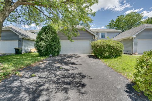 0-1320 Andover Dr, Aurora, IL, 60504-5984 | Card Image