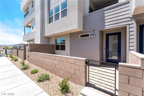 650 Fortis Creek St, Las Vegas, NV, 89138-6392 | Card Image