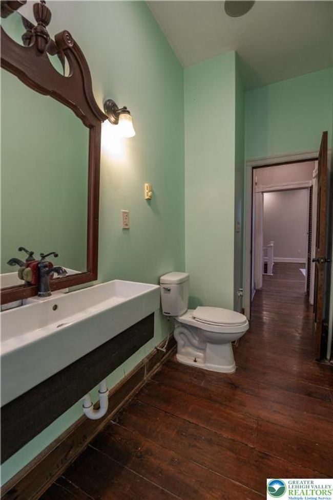 3150 Newburg Rd, House other with 5 bedrooms, 4 bathrooms and null parking in Nazareth PA | Image 47