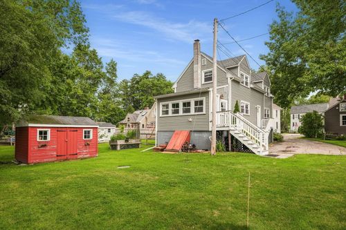 30 River St, Exeter, NH, 03833-2822 | Card Image