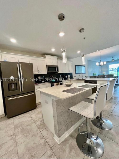 104-3111 Paradox Cir, KISSIMMEE, FL, 34746 | Card Image