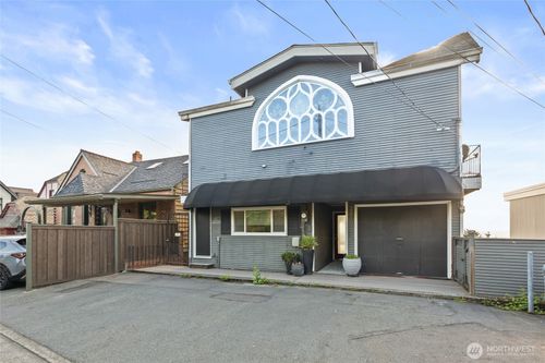 lower-2410 37th Ave Sw, Seattle, WA, 98126-2011 | Card Image
