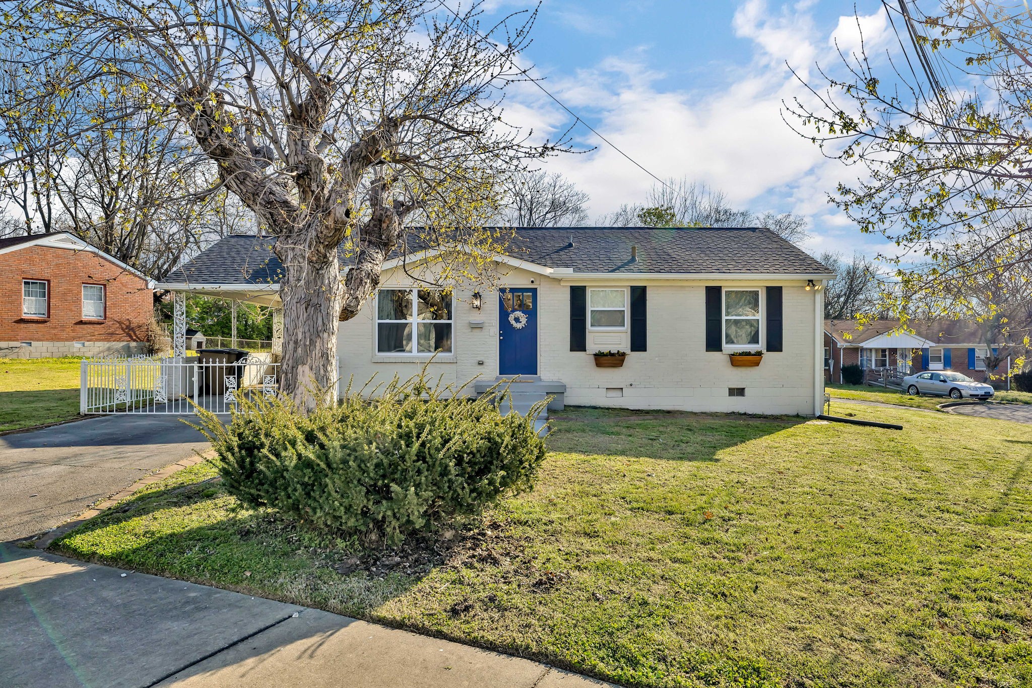 5th Ct, Nashville, TN 37207