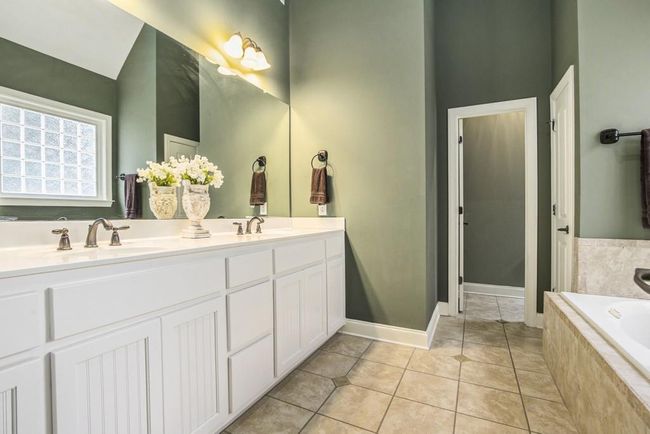 212 Westwind Dr, House other with 4 bedrooms, 3 bathrooms and null parking in Newnan GA | Image 23