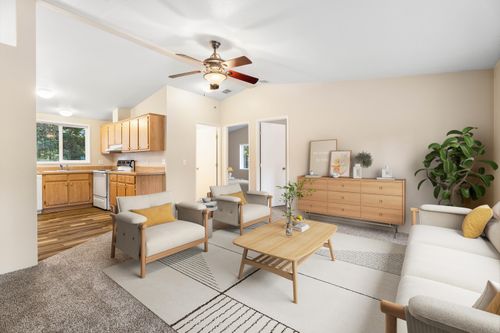 152224 Silver Spur Rd, La Pine, OR, 97739-9261 | Card Image