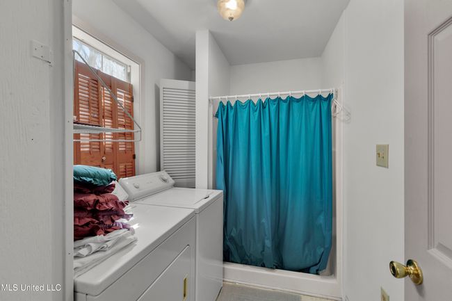 140 E Semmes-42 | Image 42