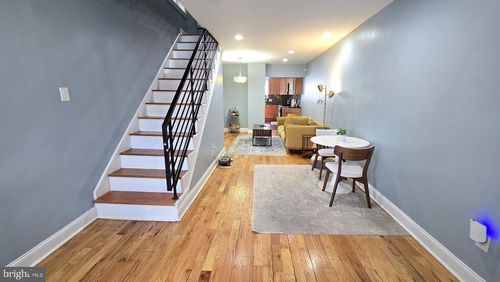 1233 N Randolph St, PHILADELPHIA, PA, 19122-4318 | Card Image