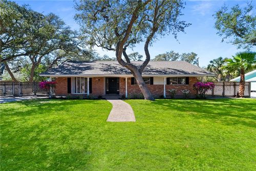 1905 Shores Ln, Rockport, TX, 78382-3451 | Card Image