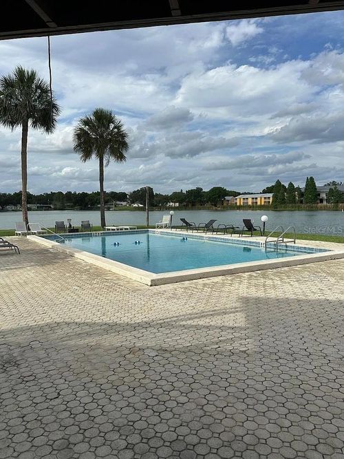 k9-1920 E Edgewood Dr, LAKELAND, FL, 33803-3451 | Card Image