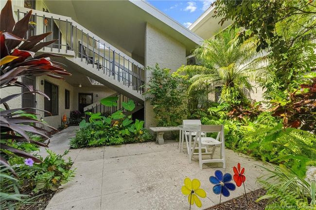 APT-7-3 - 800 Nw Fork Rd, Condo with 2 bedrooms, 2 bathrooms and null parking in Stuart FL | Image 6