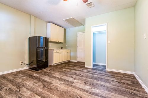 1-229 Bishop, Livingston, TX, 77351-8039 | Card Image
