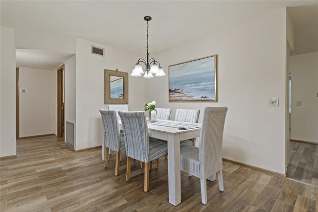 APT-27 - 2071 Australia Way W, Condo with 2 bedrooms, 2 bathrooms and null parking in CLEARWATER FL | Image 8