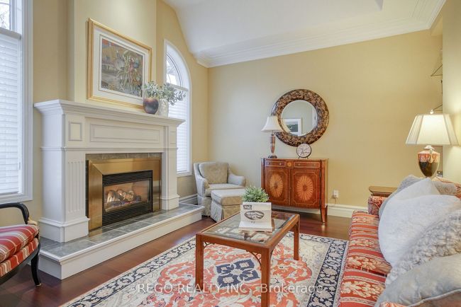2191 Hidden Valley Cres, House other with 1 bedrooms, 4 bathrooms and 10 parking in Kitchener ON | Image 6