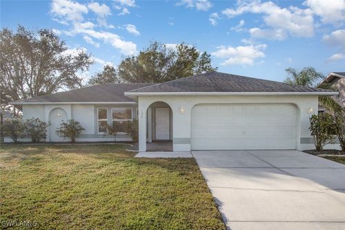 158 Se 19th Street, Cape Coral, FL, 33990 | Card Image