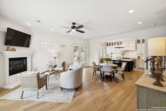 APT-1 - 172 Katherine Ct, Townhouse with 4 bedrooms, 4 bathrooms and null parking in San Antonio TX | Image 15