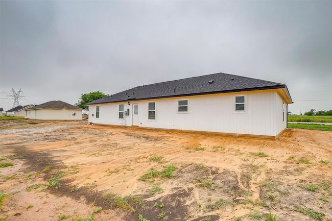 5716 High Plains Trl, House other with 5 bedrooms, 3 bathrooms and null parking in Joshua TX | Image 37