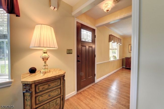 306 Boulevard, House other with 3 bedrooms, 2 bathrooms and null parking in Pompton Plains NJ | Image 6