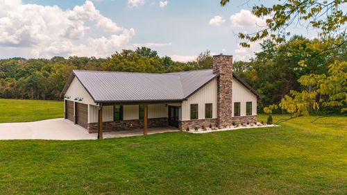 469 Chipman Rd, Bethpage, TN, 37022-8623 | Card Image