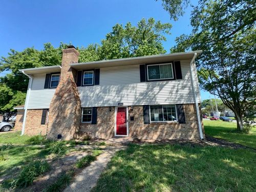 5260 Iowa Ave, Norfolk, VA, 23513-1662 | Card Image