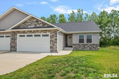 3910 Westgate Dr, Springfield, IL, 62711-5652 | Card Image