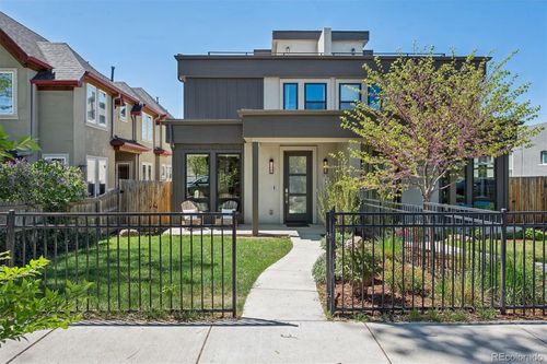 1331 S Logan St, Denver, CO, 80210-2222 | Card Image