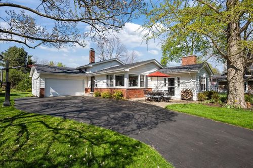 927 Holly Ct, Deerfield, IL, 60015-2846 | Card Image