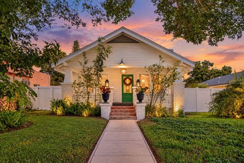 2106 8th Ave W, BRADENTON, FL, 34205-5815 | Card Image